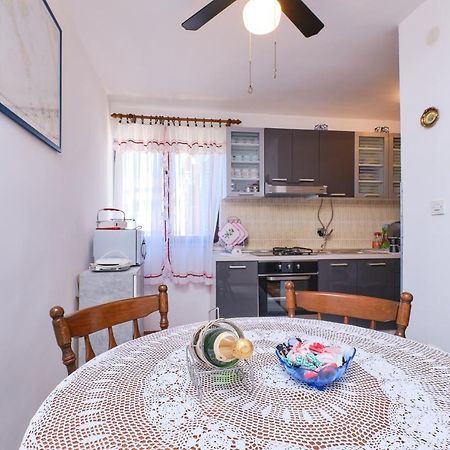 Apartman Ana Mali Lošinj Extérieur photo
