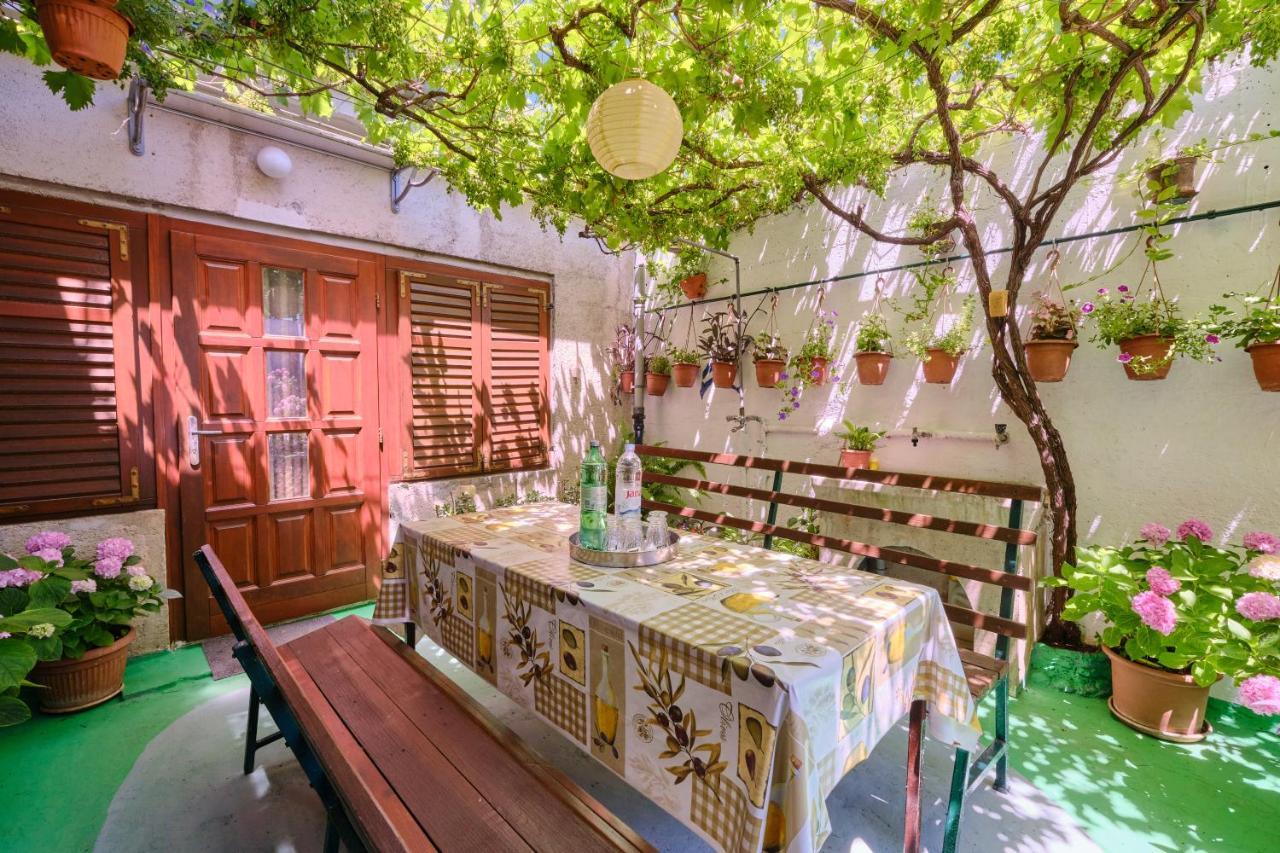 Apartman Ana Mali Lošinj Extérieur photo