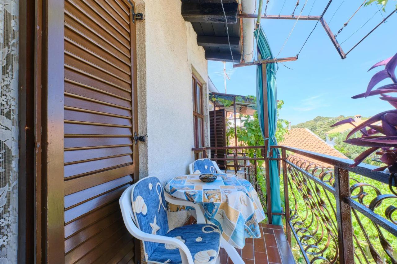 Apartman Ana Mali Lošinj Extérieur photo