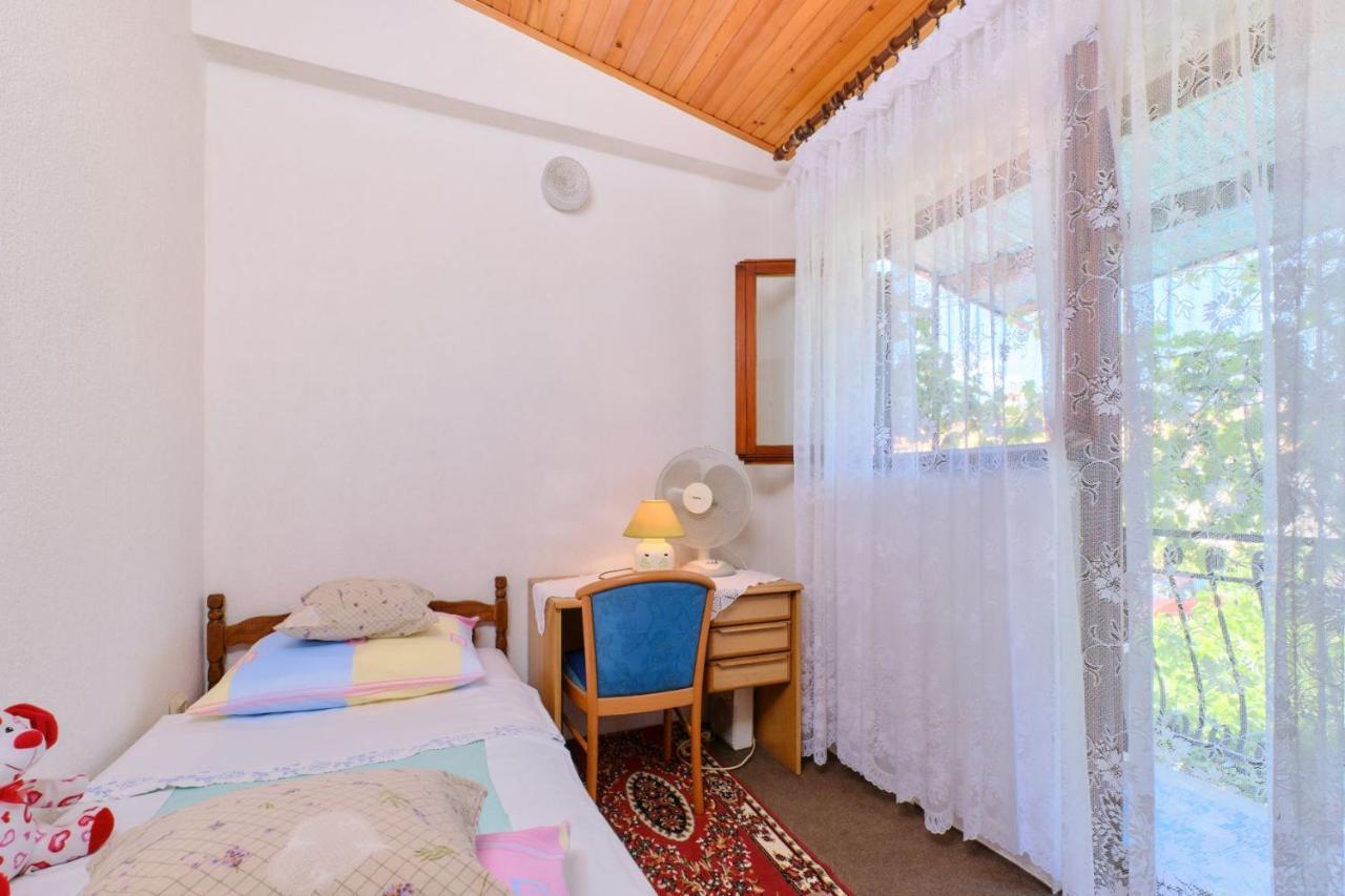 Appartement Apartman Ana à Mali Lošinj Extérieur photo